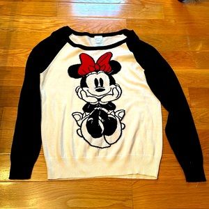 Minnie Mouse sweater